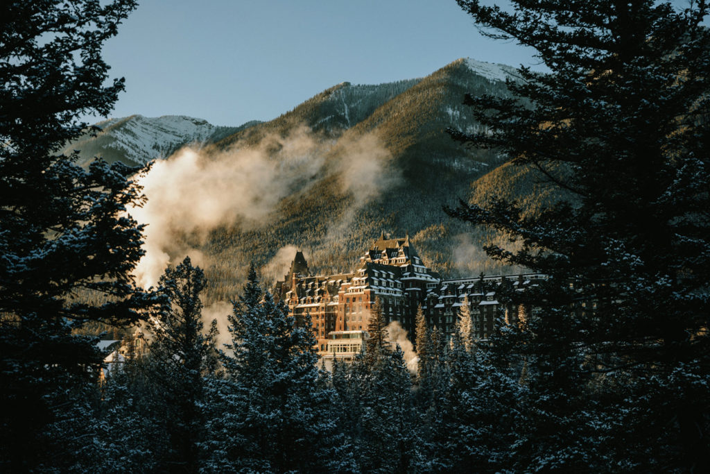 Fairmont-Banff-Springs_External-View_Winter_Chris-Amat-2016