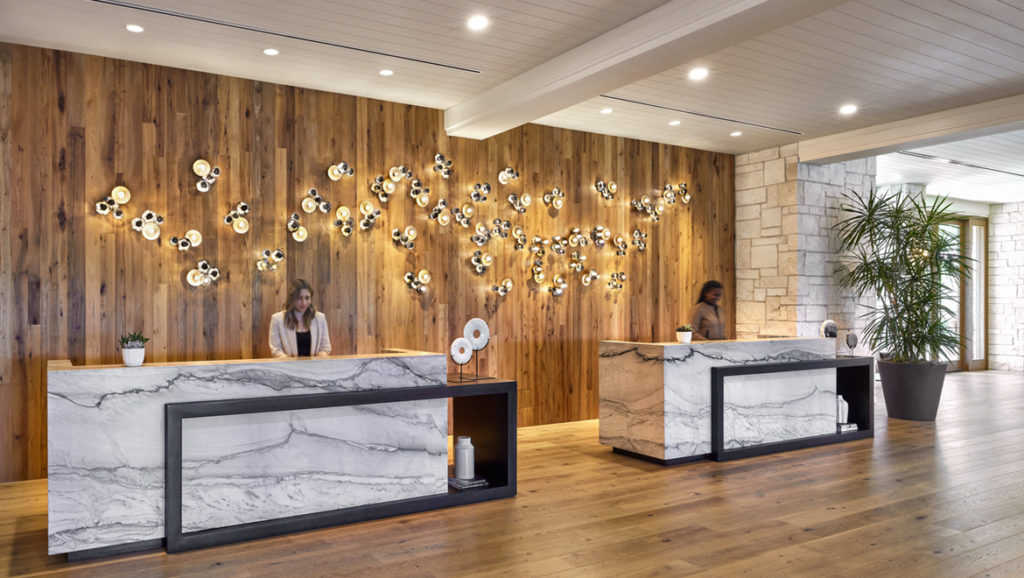 ausrst-omni-barton-creek-resort-lobby-cs3-1