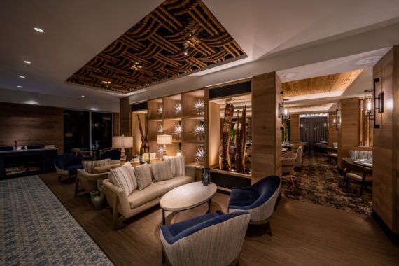 Latitudes-lounge-570x380